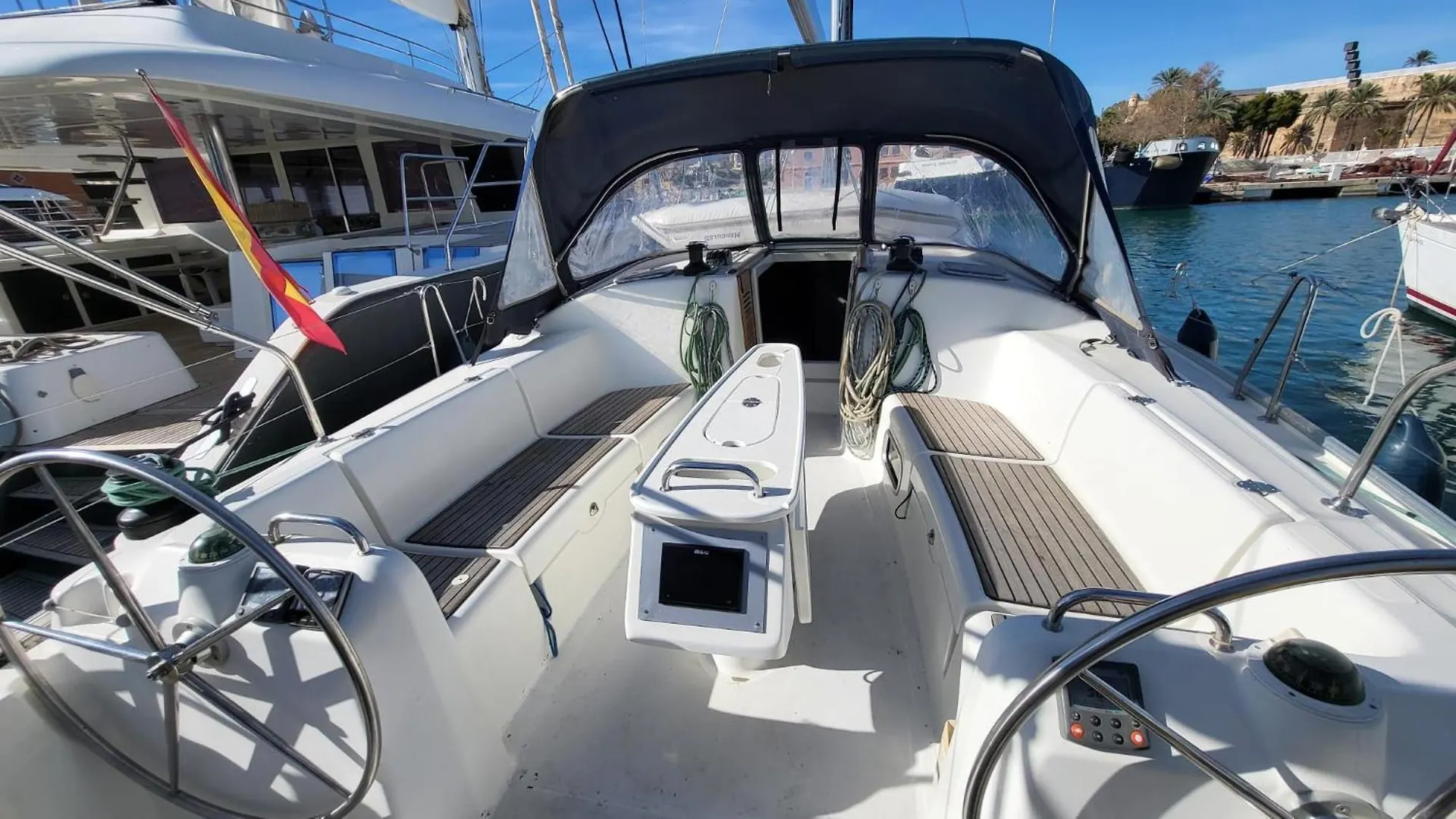 Velero Beneteau Cyclades 43.4 Hotel Palma de Mallorca Spain