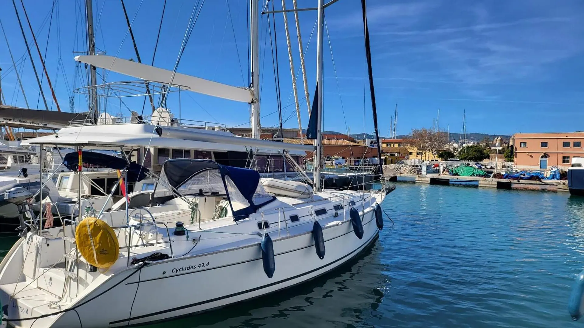 Velero Beneteau Cyclades 43.4 location